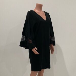 NWT RALPH LAUREN Black VNeck Lace Bell Sleeve Mid Length Dress M